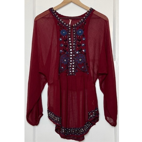 FREE PEOPLE Burgundy Crinkle Sheer Embroidered Beaded Long Sleeve Boho Tunic S - Picture 3 of 6